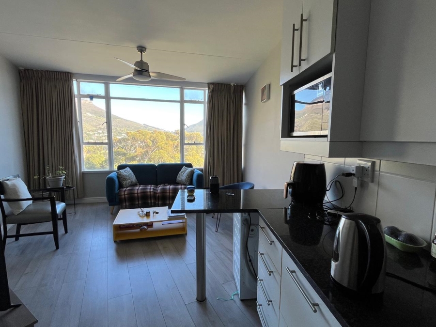 3 Bedroom Property for Sale in Vredehoek Western Cape